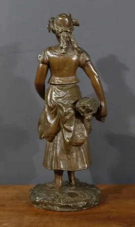 STATUETTE AUS ZINKEN