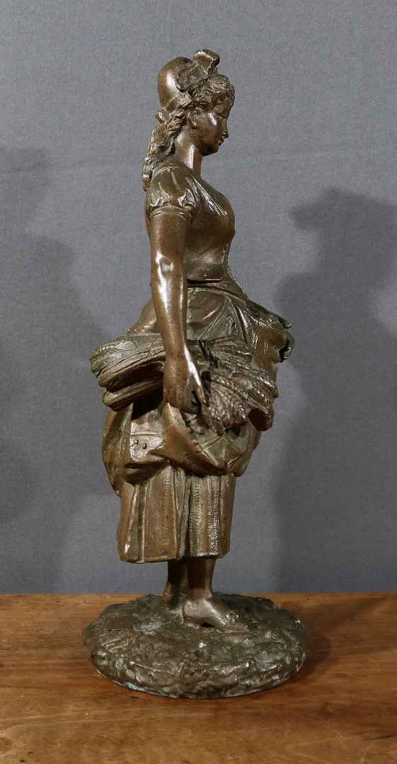 SPELTER STATUETTE