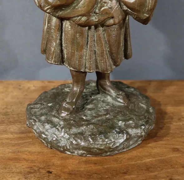 STATUETTE AUS ZINKEN