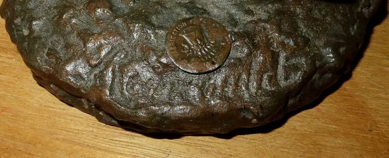STATUETTE AUS ZINKEN