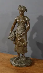 STATUETTE AUS ZINKEN