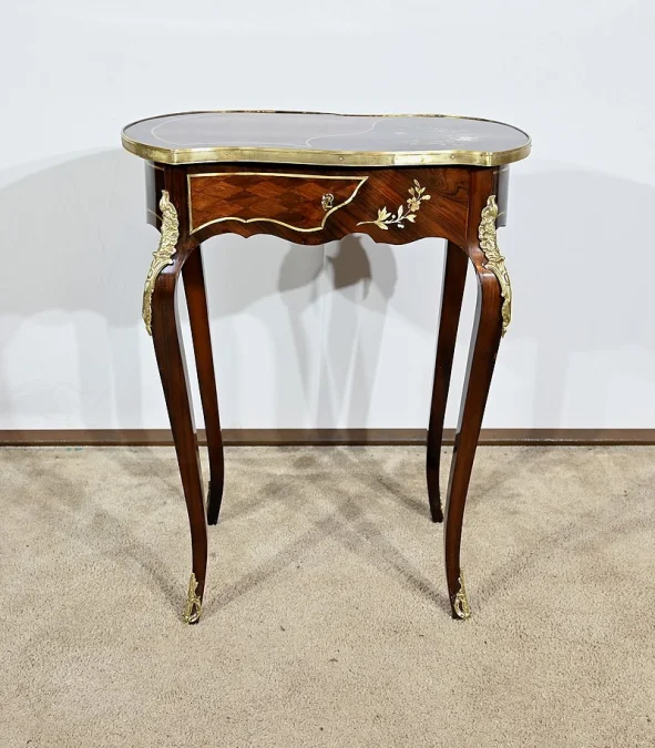 LOUIS XV STYLE OCCASIONAL TABLE