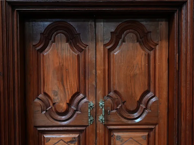 Rares Portes Indiennes en Teck, goût Louis XIV, Pondichéry - XIXe