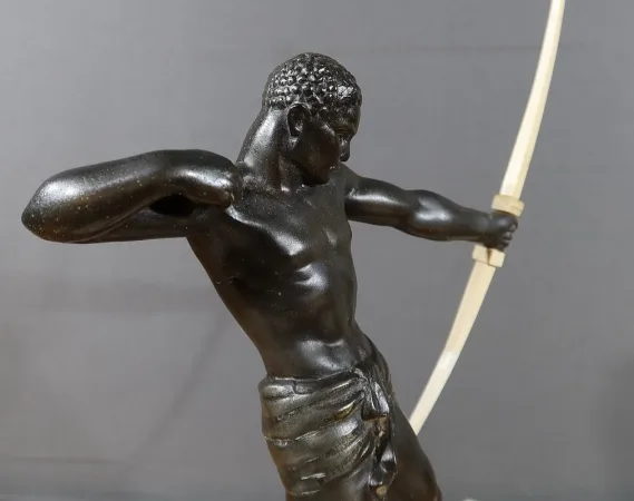 SZINKENSTATUE