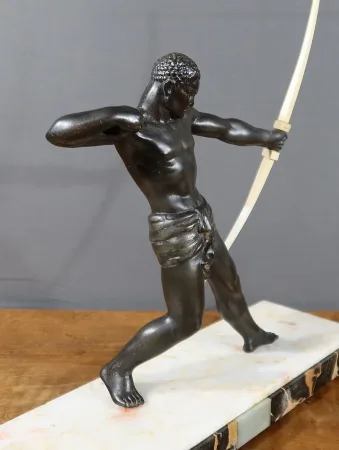 SZINKENSTATUE