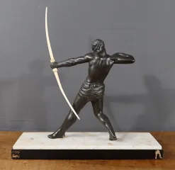 スペルター像