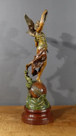 SZINKENSTATUE
