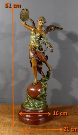 SZINKENSTATUE