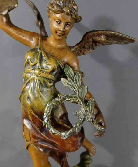 SZINKENSTATUE