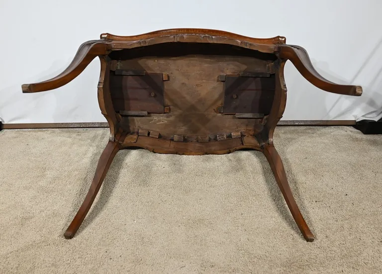 MESA DE CABARET ESTILO LUIS XV