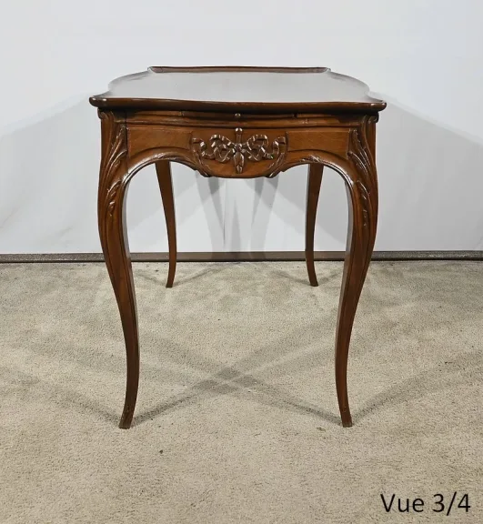 MESA DE CABARET ESTILO LUIS XV