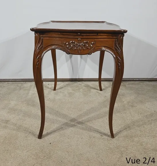 MESA DE CABARET ESTILO LUIS XV