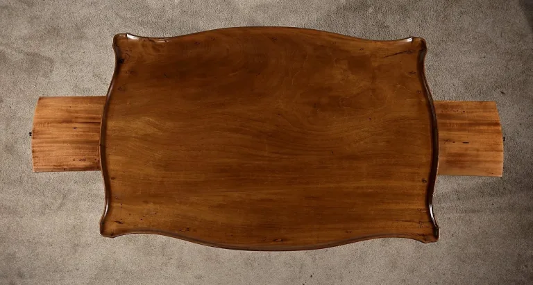 MESA DE CABARET ESTILO LUIS XV