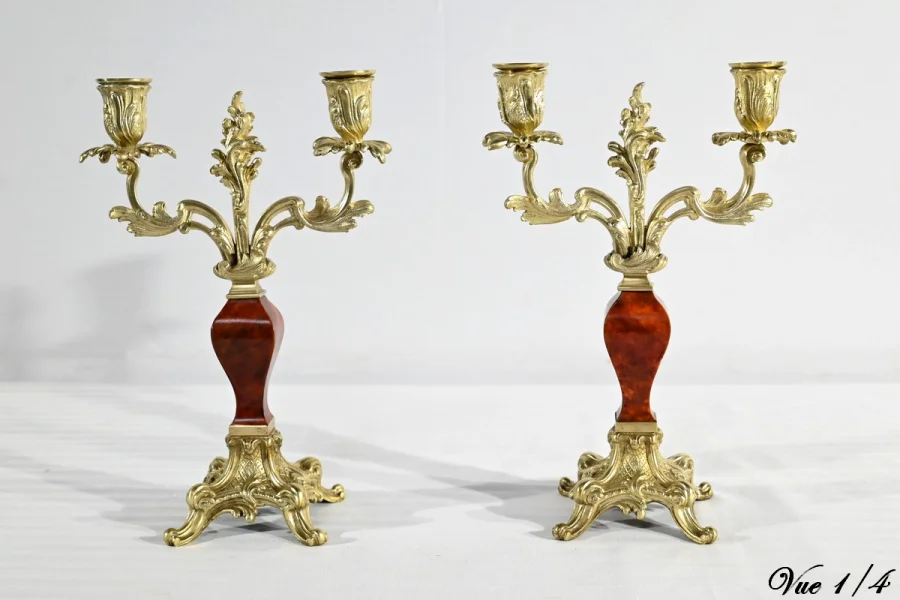 MANTLE GARNITURE