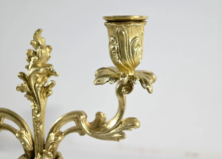MANTLE GARNITURE