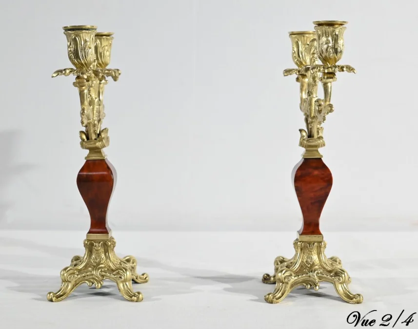MANTLE GARNITURE