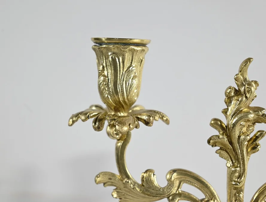 MANTLE GARNITURE