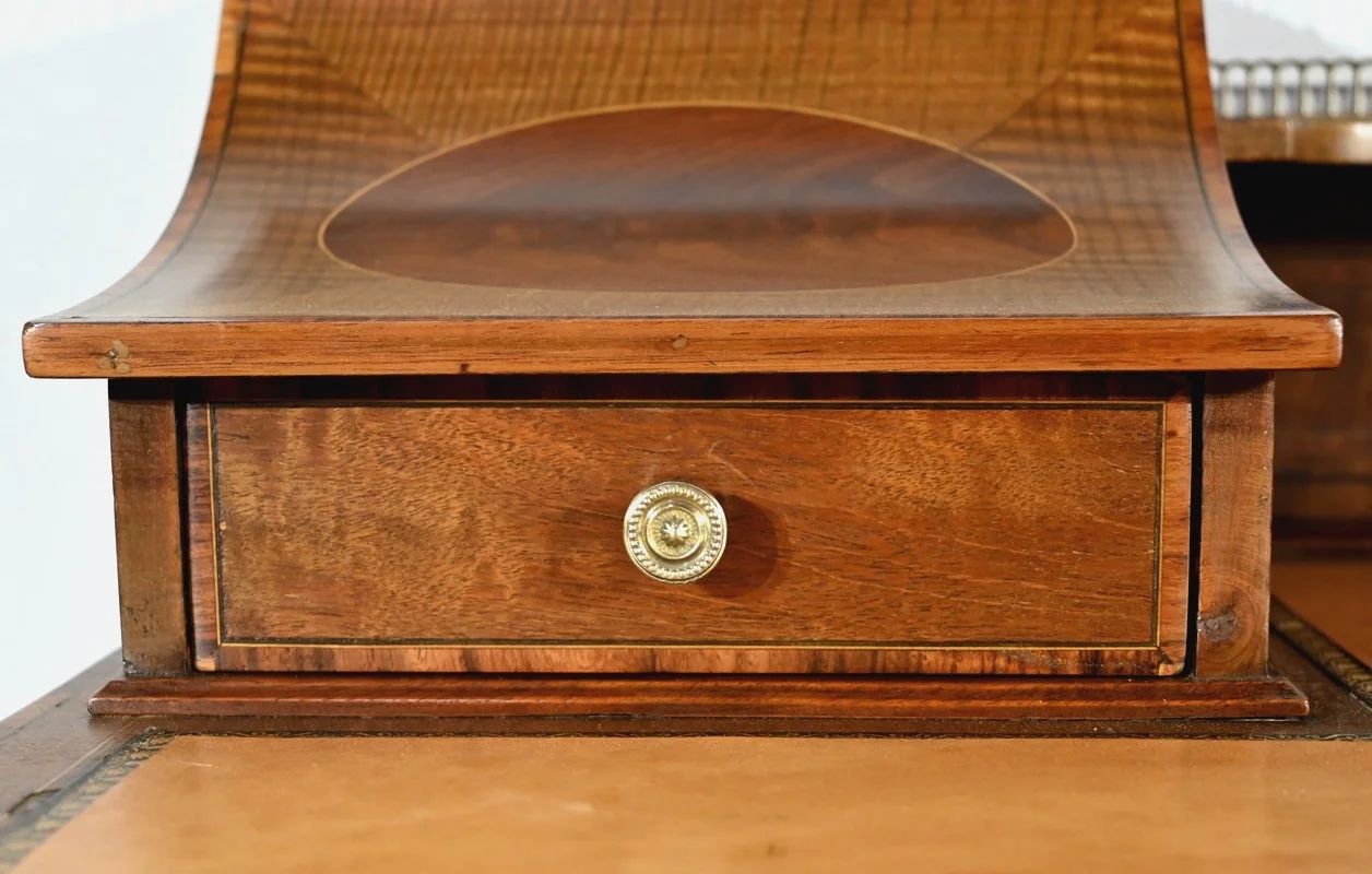 BUREAU IN FRANSE DIRECTOIRESTIJL
