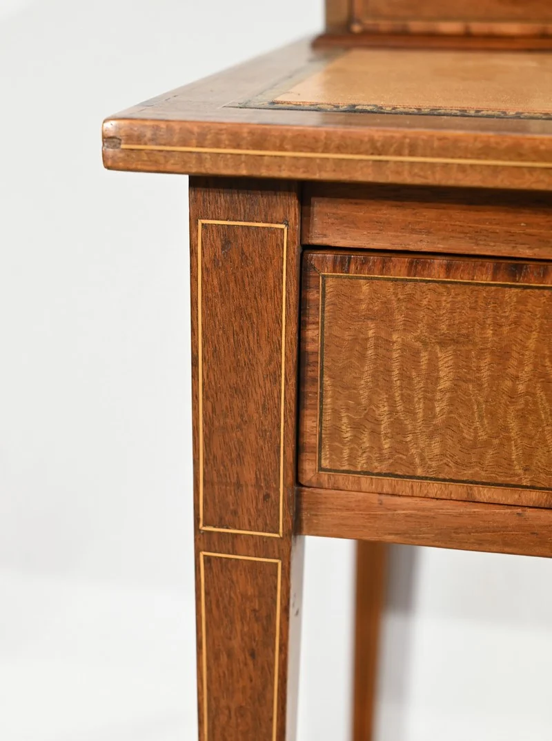 BUREAU IN FRANSE DIRECTOIRESTIJL