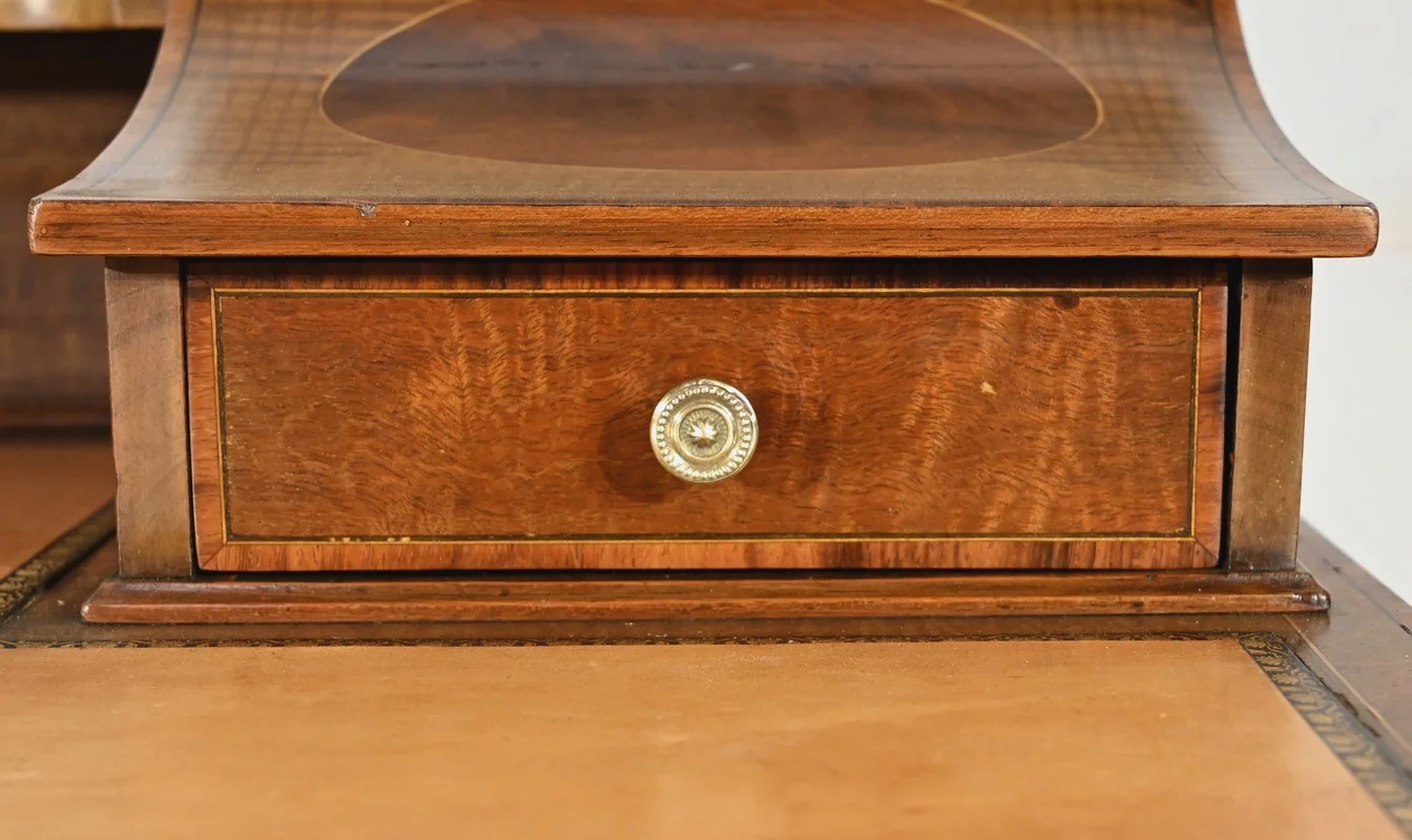 BUREAU IN FRANSE DIRECTOIRESTIJL