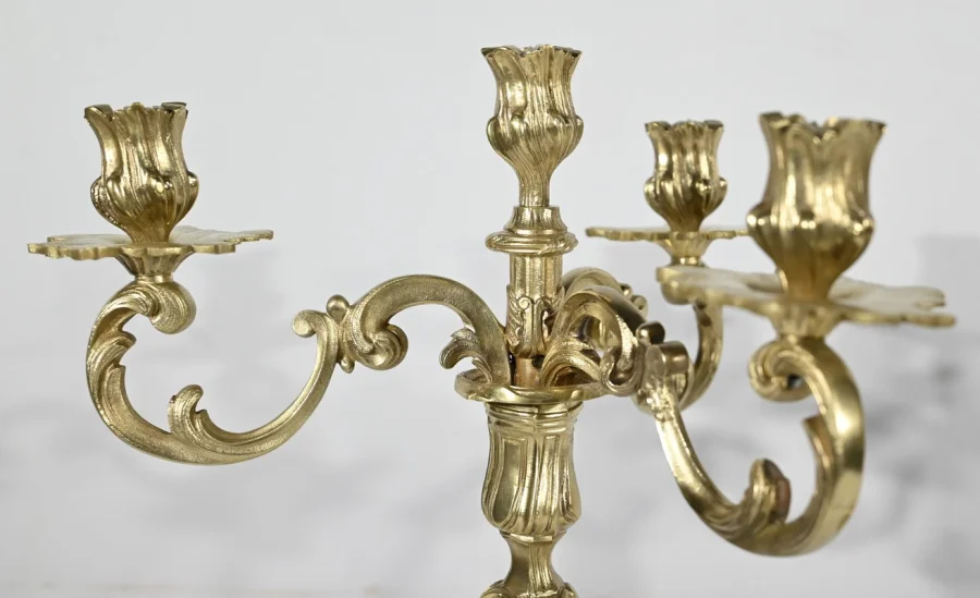 MANTLE GARNITURE