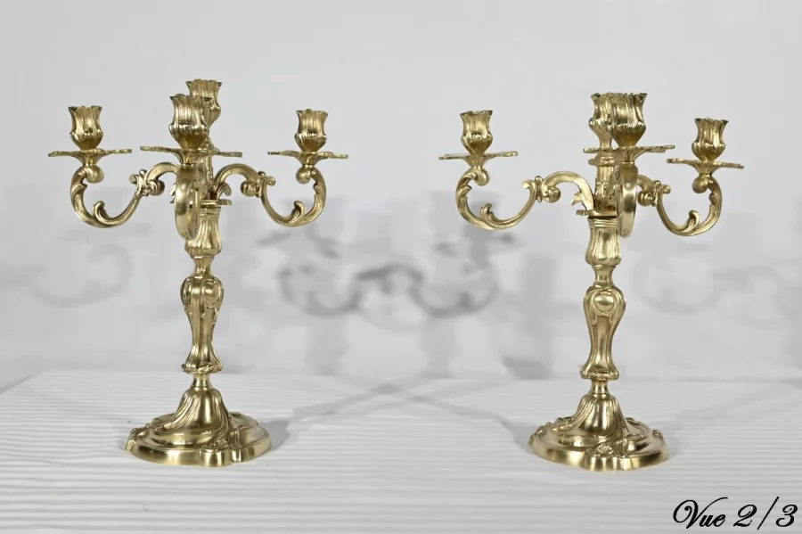 MANTLE GARNITURE