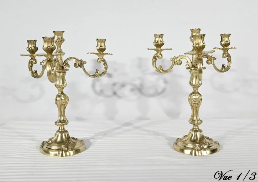 MANTLE GARNITURE