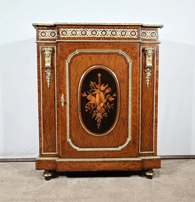 Meuble d'Entre-deux en Bois Précieux, époque Napoléon III - Milieu XIXe