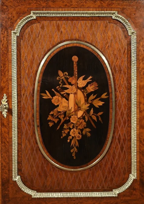 Meuble d'Entre-deux en Bois Précieux, époque Napoléon III - Milieu XIXe