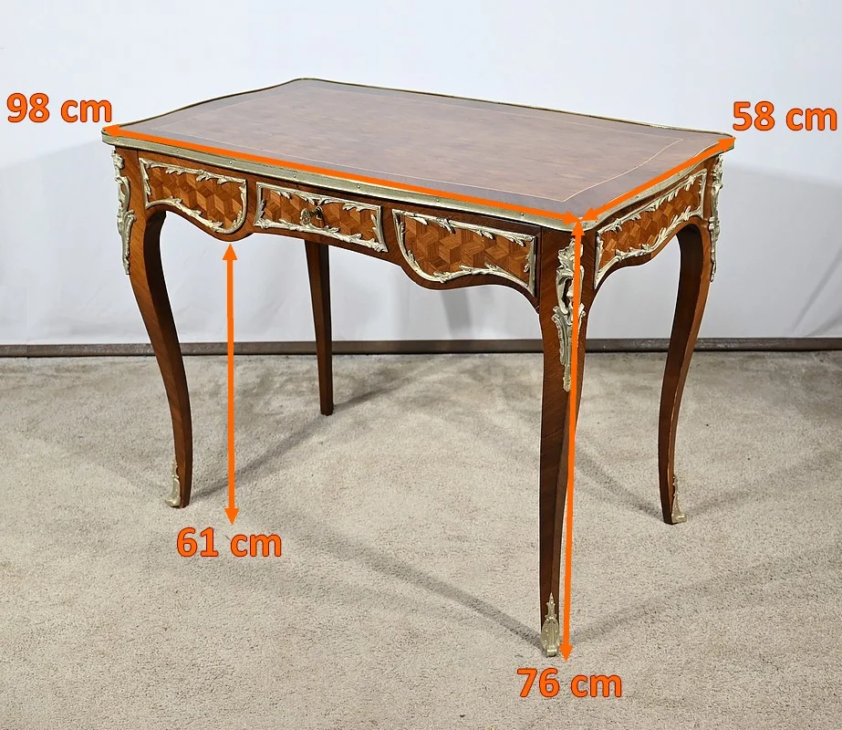 MESA DE ESCRITORIO ESTILO LUIS XV