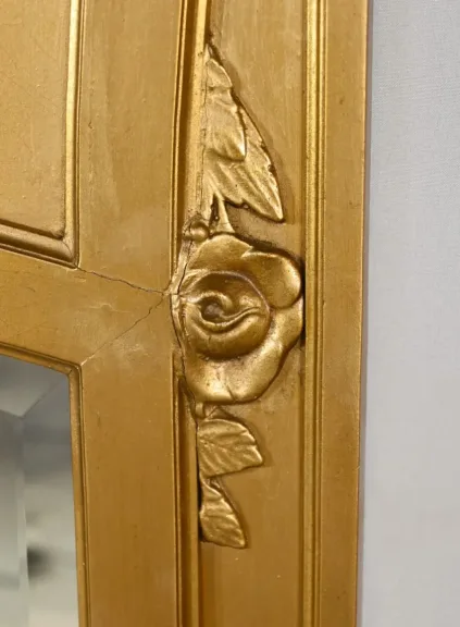 SPIEGEL IM LOUIS XVI-STIL