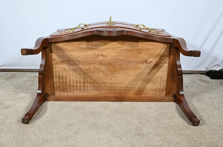 LOUIS XV STYLE CHEST OF DRAWERS