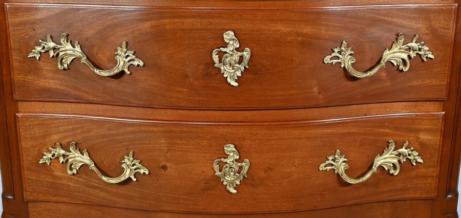LOUIS XV STYLE CHEST OF DRAWERS