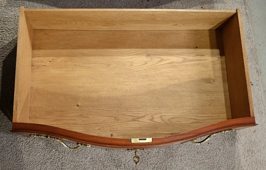 LOUIS XV STYLE CHEST OF DRAWERS