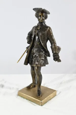 BRONZEFIGUR