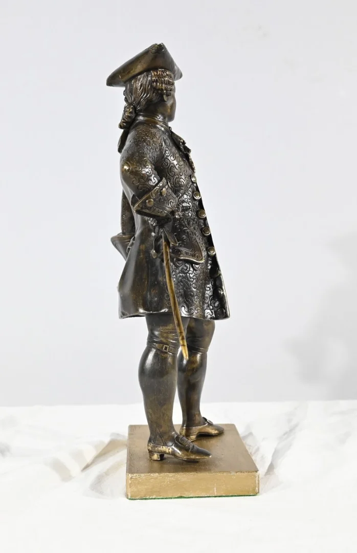 FIGURA DE BRONCE