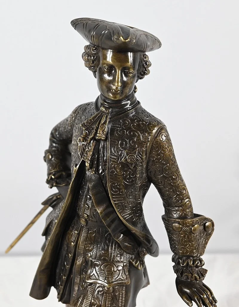 FIGURA DE BRONCE
