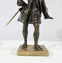 FIGURA IN BRONZO