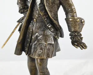 FIGURA IN BRONZO