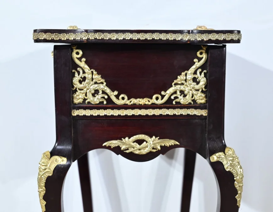 LOUIS XV STYLE DISPLAY TABLE