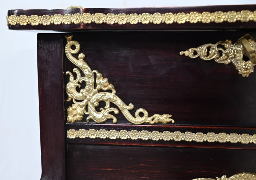 LOUIS XV STYLE DISPLAY TABLE