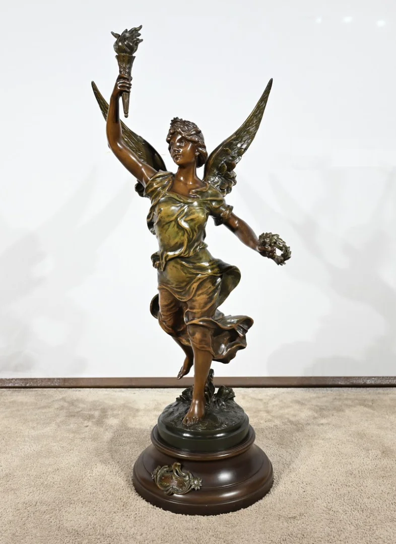 Importante Sculpture en Régule, "La Patrie", signée Ferville Suan - Fin XIXe