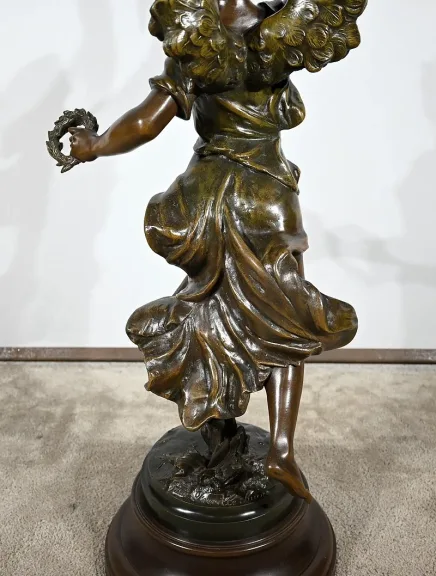 СТАТУЯ SPELTER подписана FERVILLE SUAN