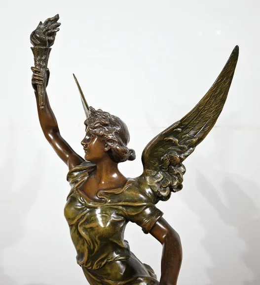 СТАТУЯ SPELTER подписана FERVILLE SUAN