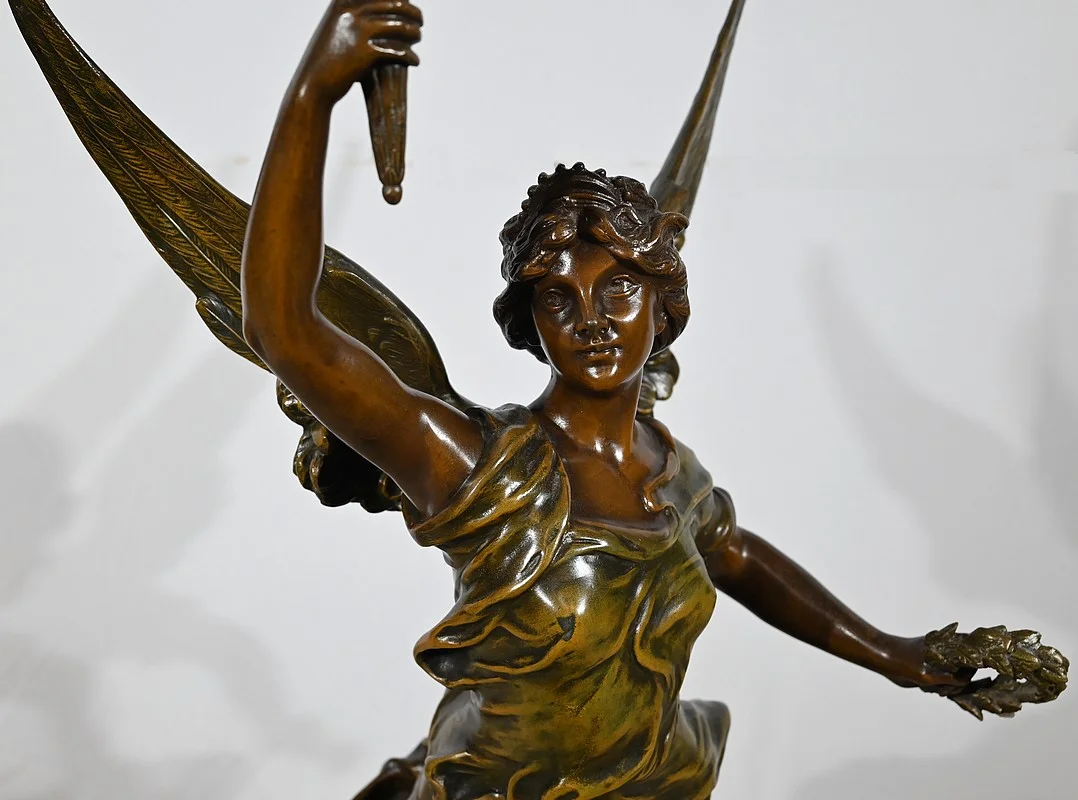 Importante Sculpture en Régule, "La Patrie", signée Ferville Suan - Fin XIXe