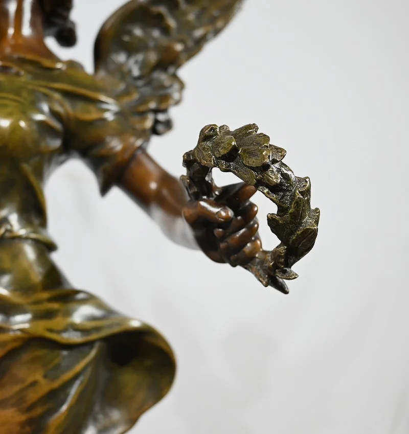 Importante Sculpture en Régule, "La Patrie", signée Ferville Suan - Fin XIXe