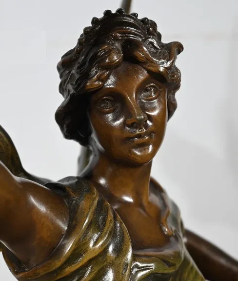 СТАТУЯ SPELTER подписана FERVILLE SUAN