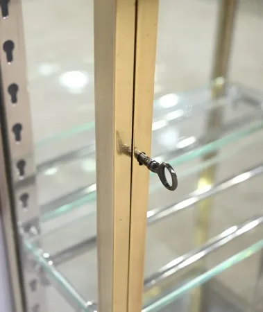 VITRINE
