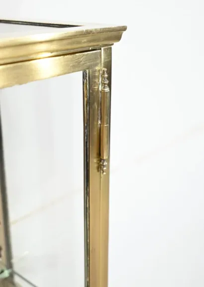 VITRINE