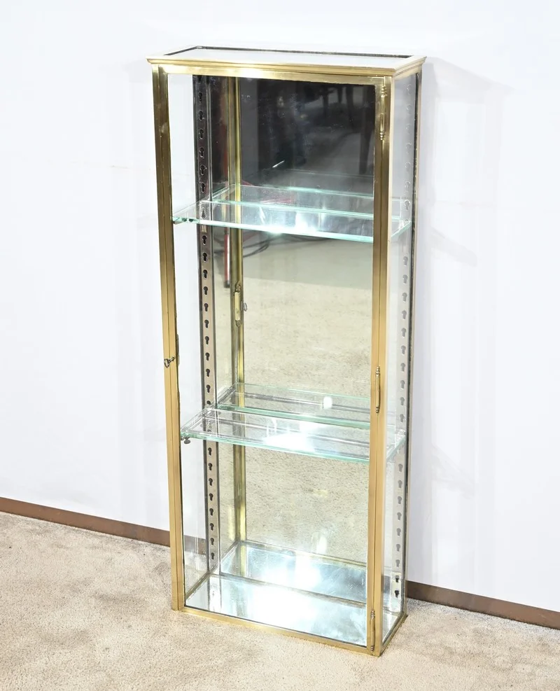 DISPLAY CABINET